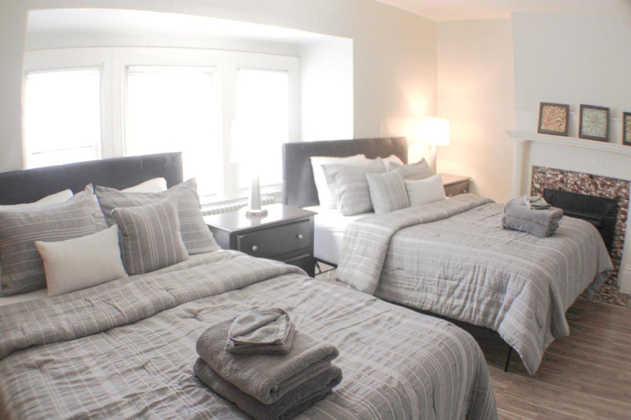 Steps Away From Hospital - 2 Queen Bed - City View Πίτσμπουργκ Εξωτερικό φωτογραφία